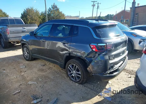 2020 Jeep Compass Sun And Safety 4X4 z USA, uszkodzony, nr VIN 3C4NJDBB5LT238894